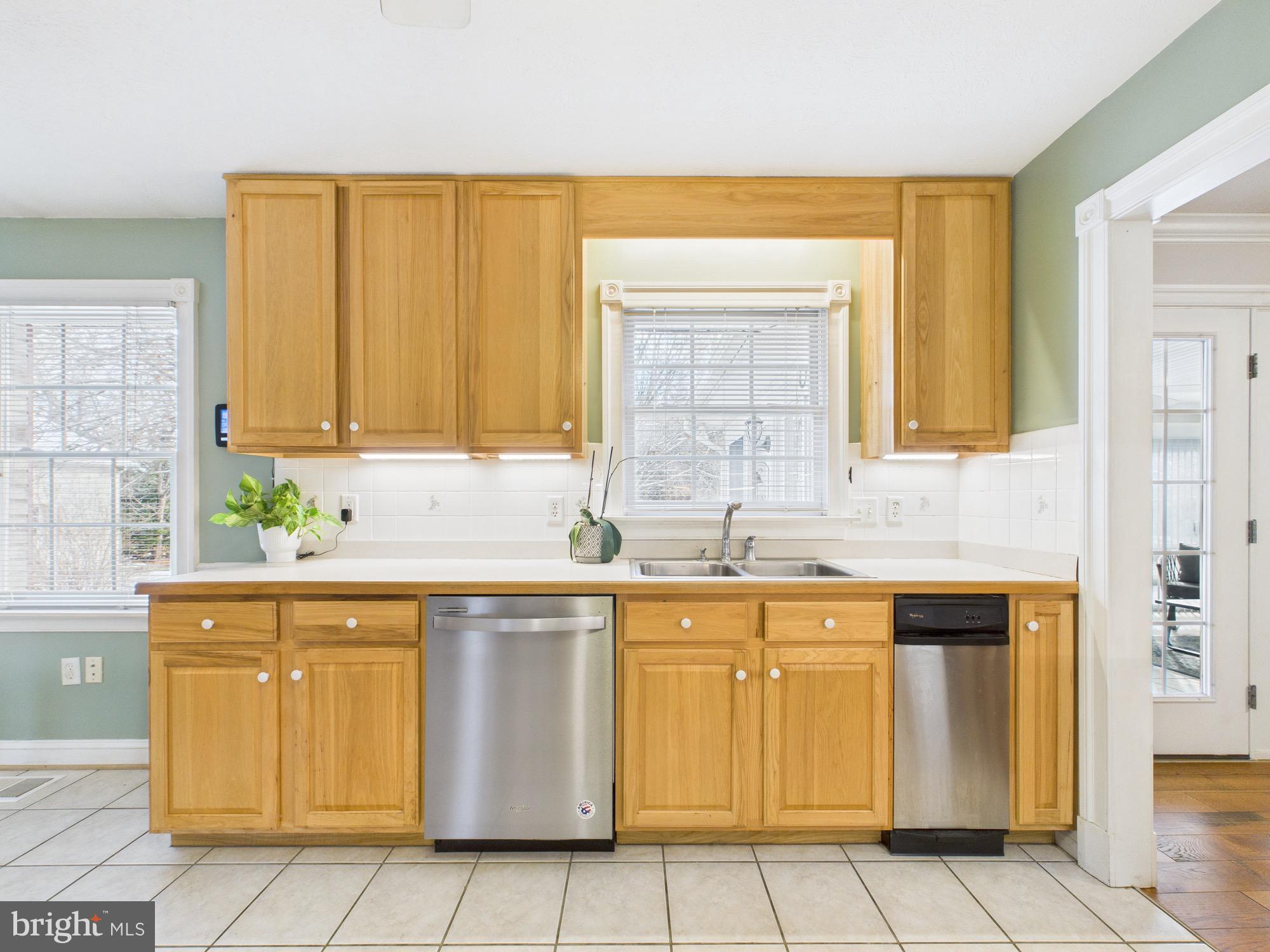 OAK HILL - Residential