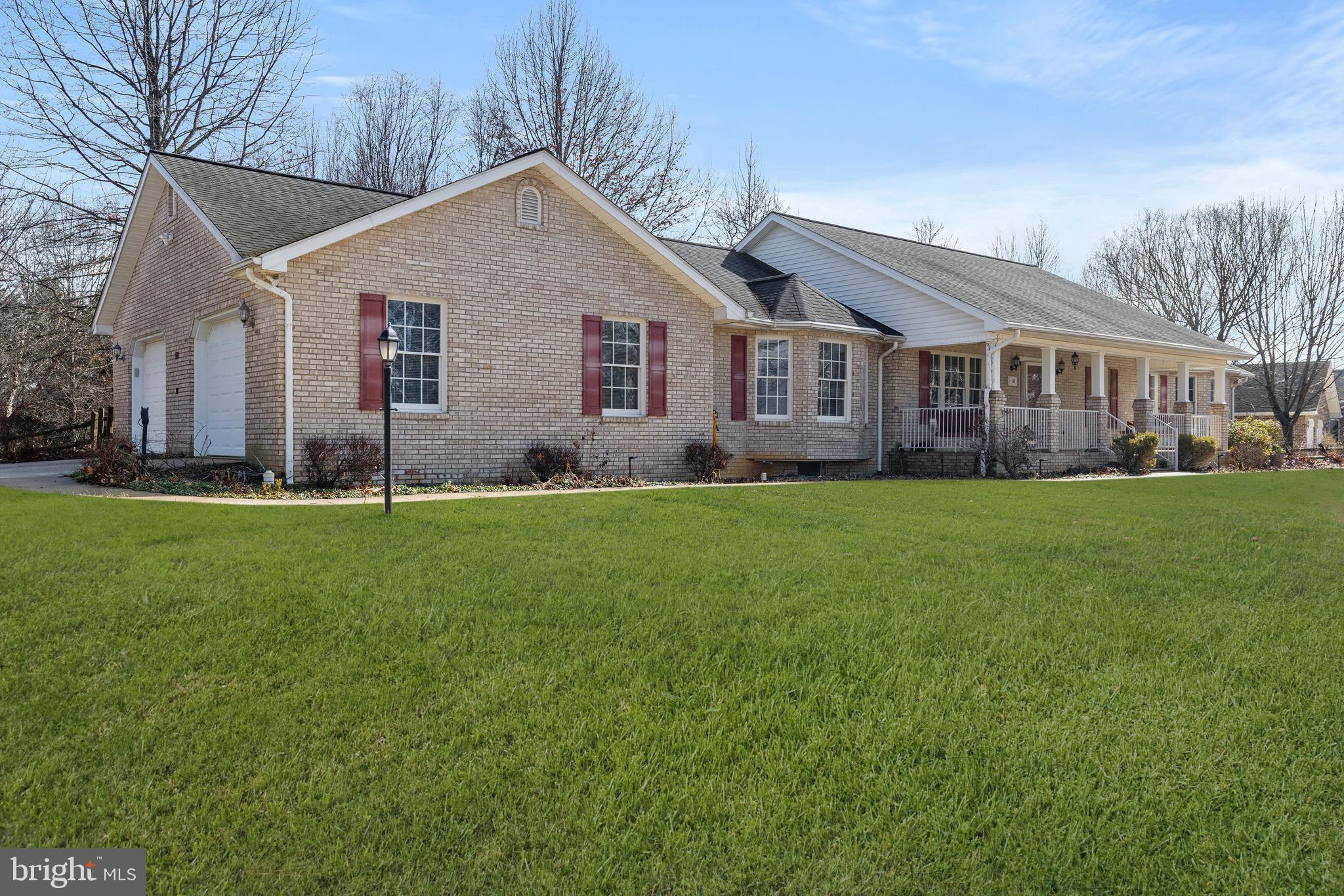 OAK HILL - Residential