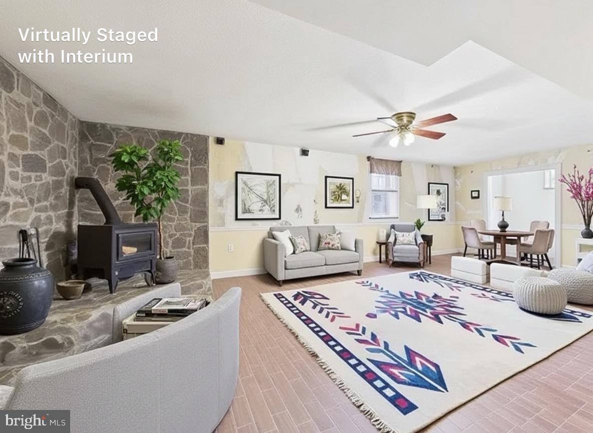 OAK HILL - Residential