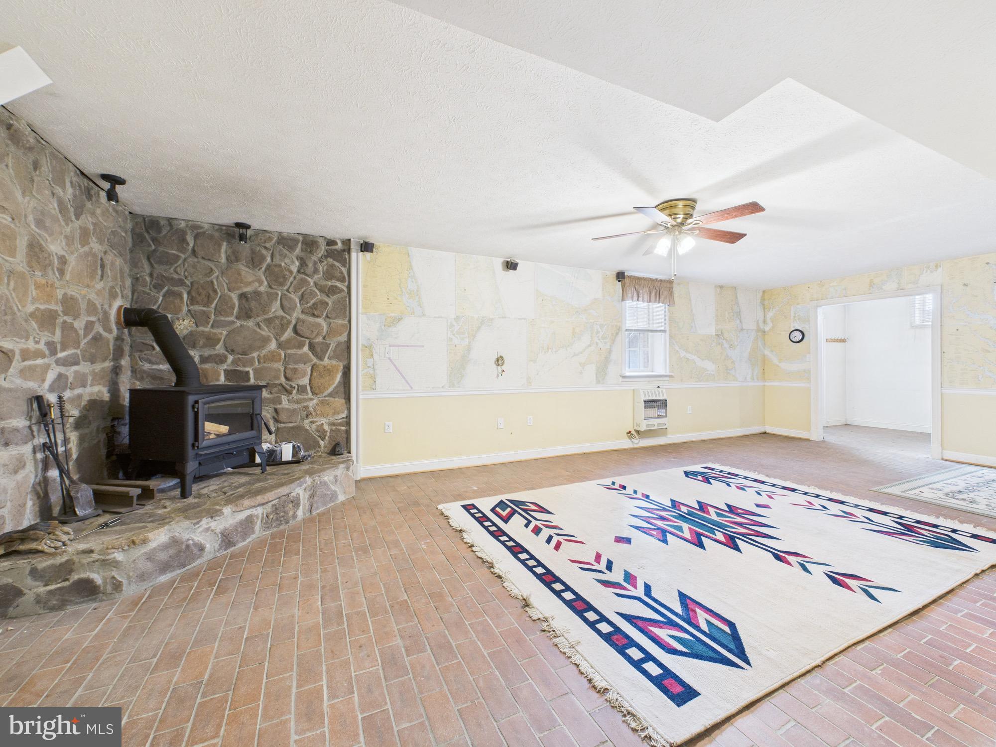 OAK HILL - Residential