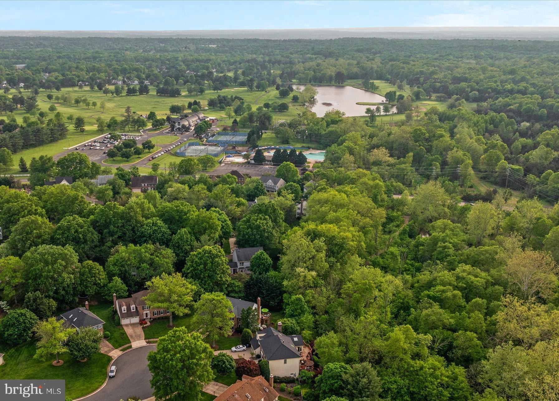 SULLY STATION - Residential