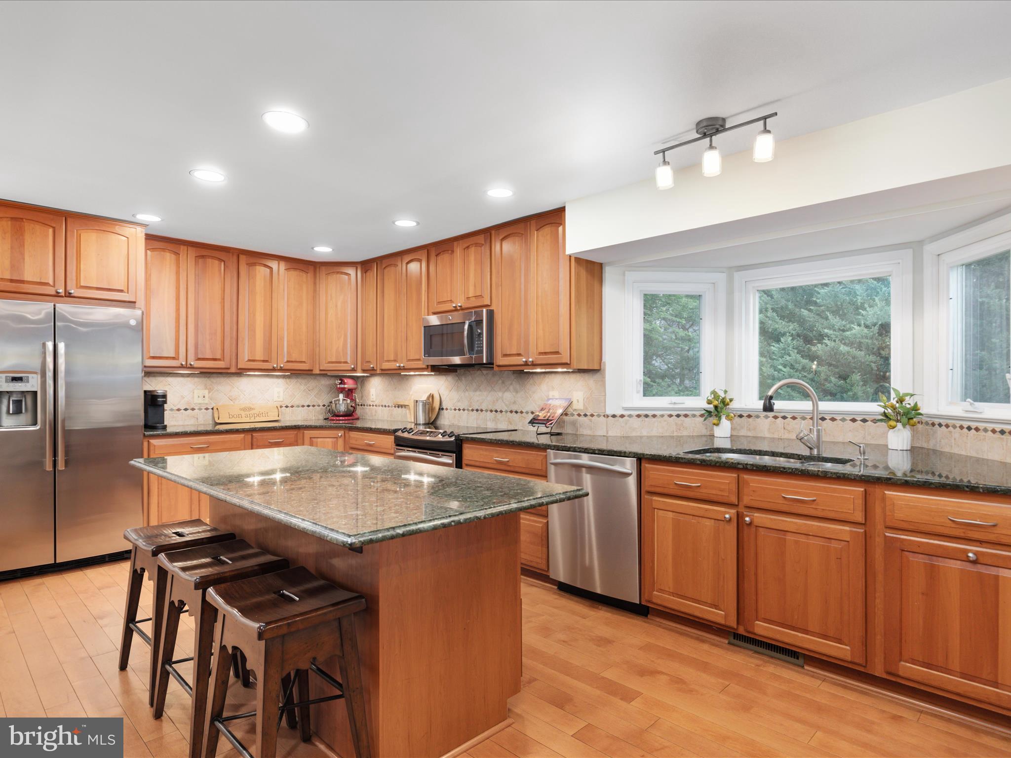 SULLY STATION - Residential