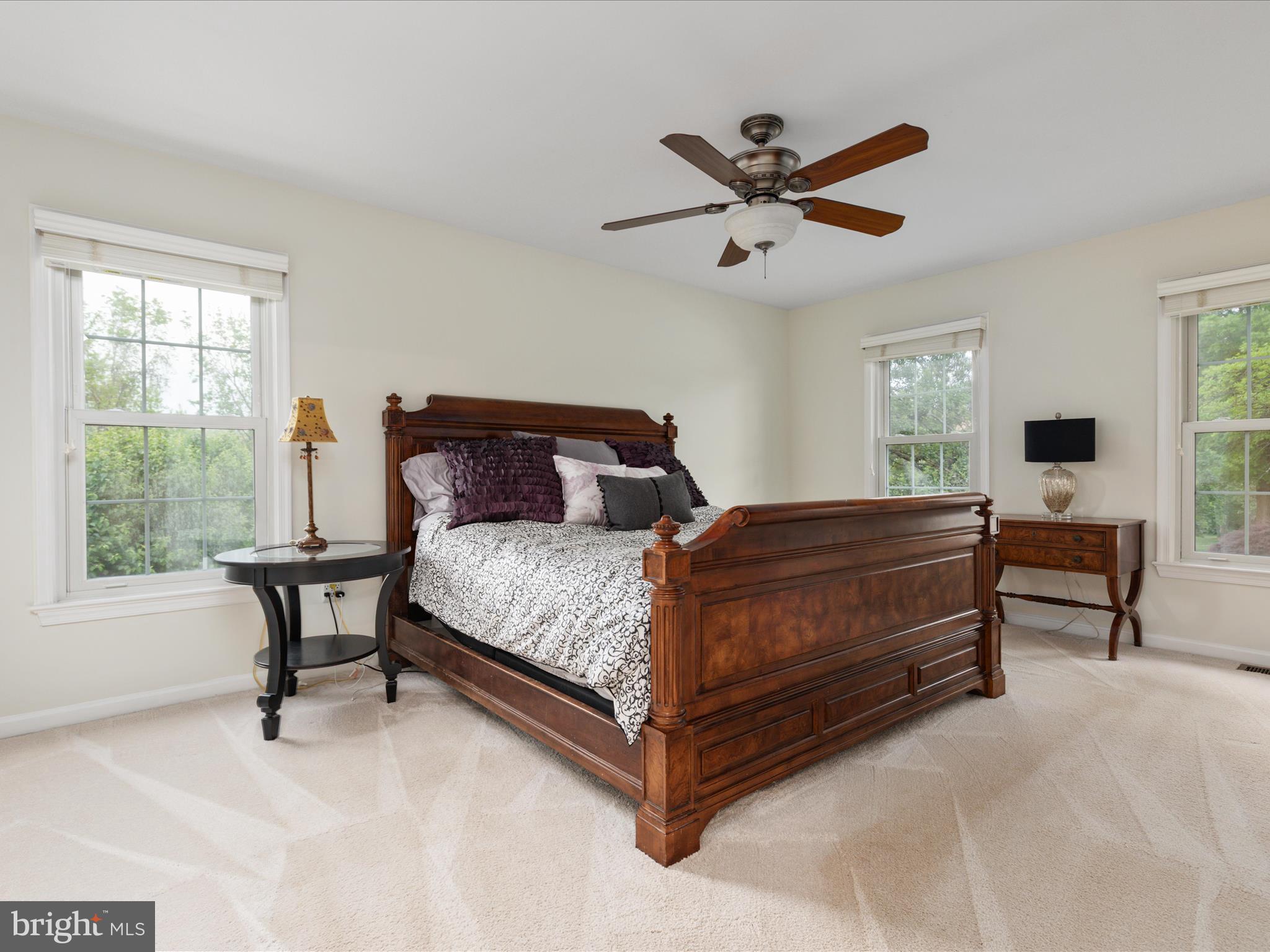 SULLY STATION - Residential