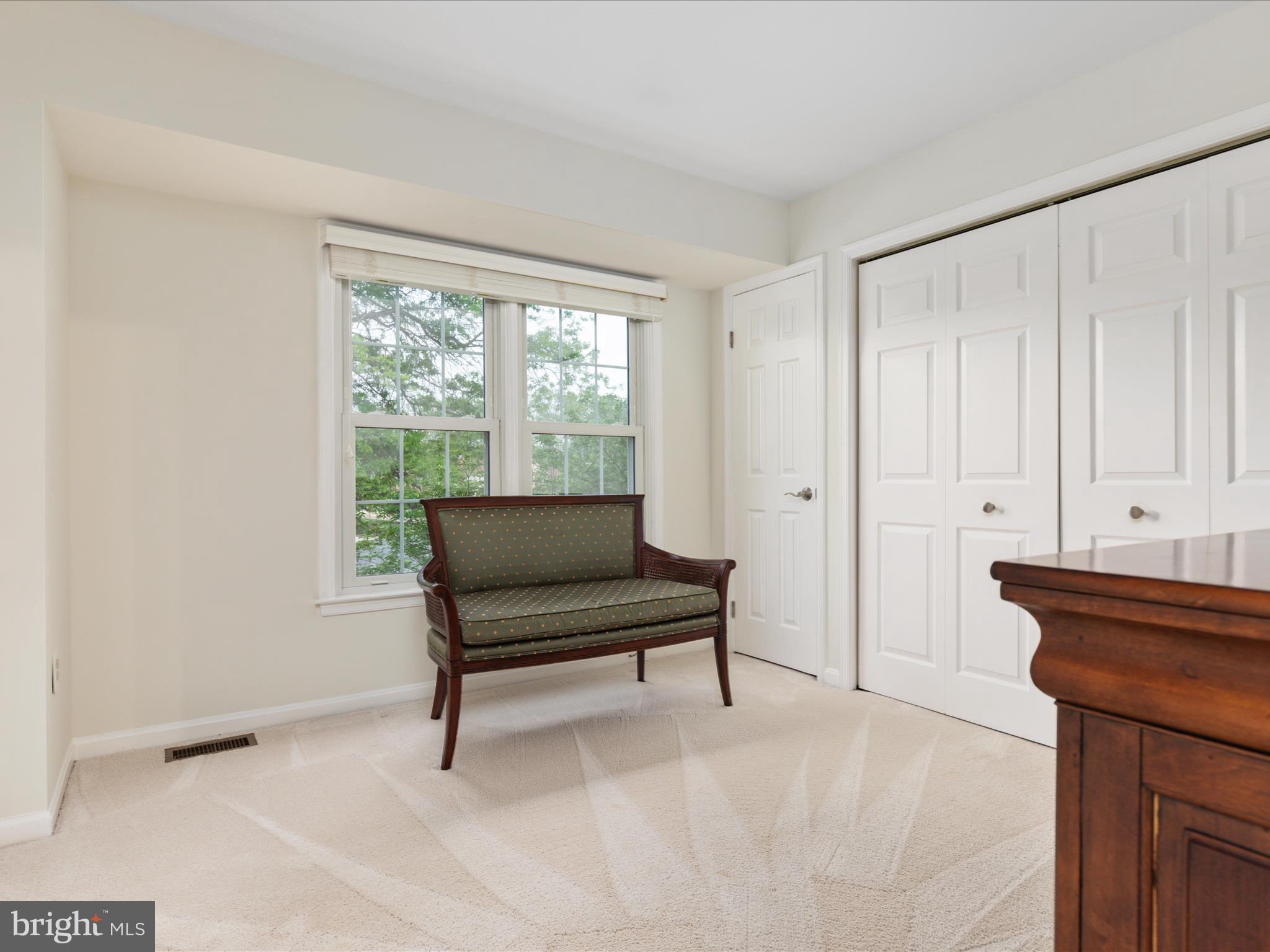 SULLY STATION - Residential