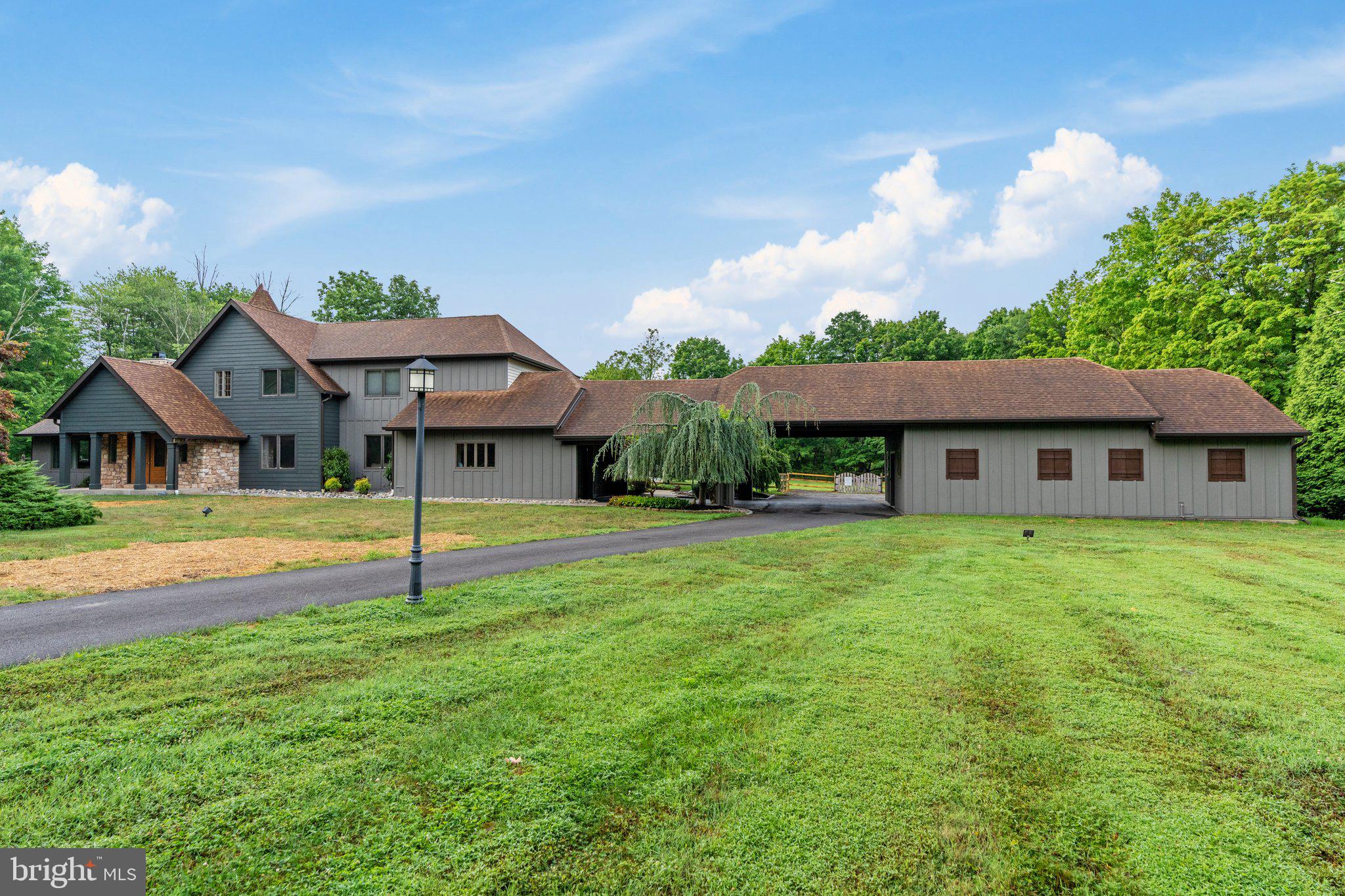 DOYLESTOWN - Residential