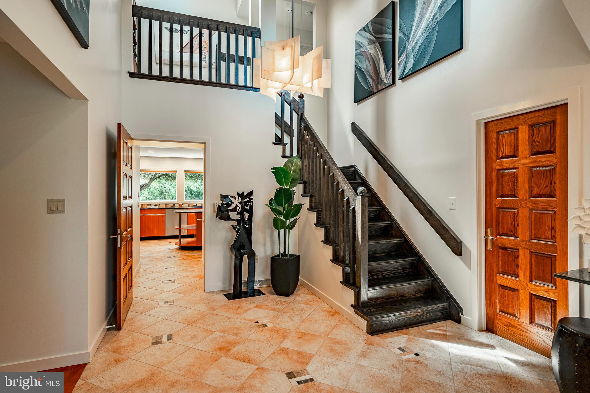 DOYLESTOWN - Residential