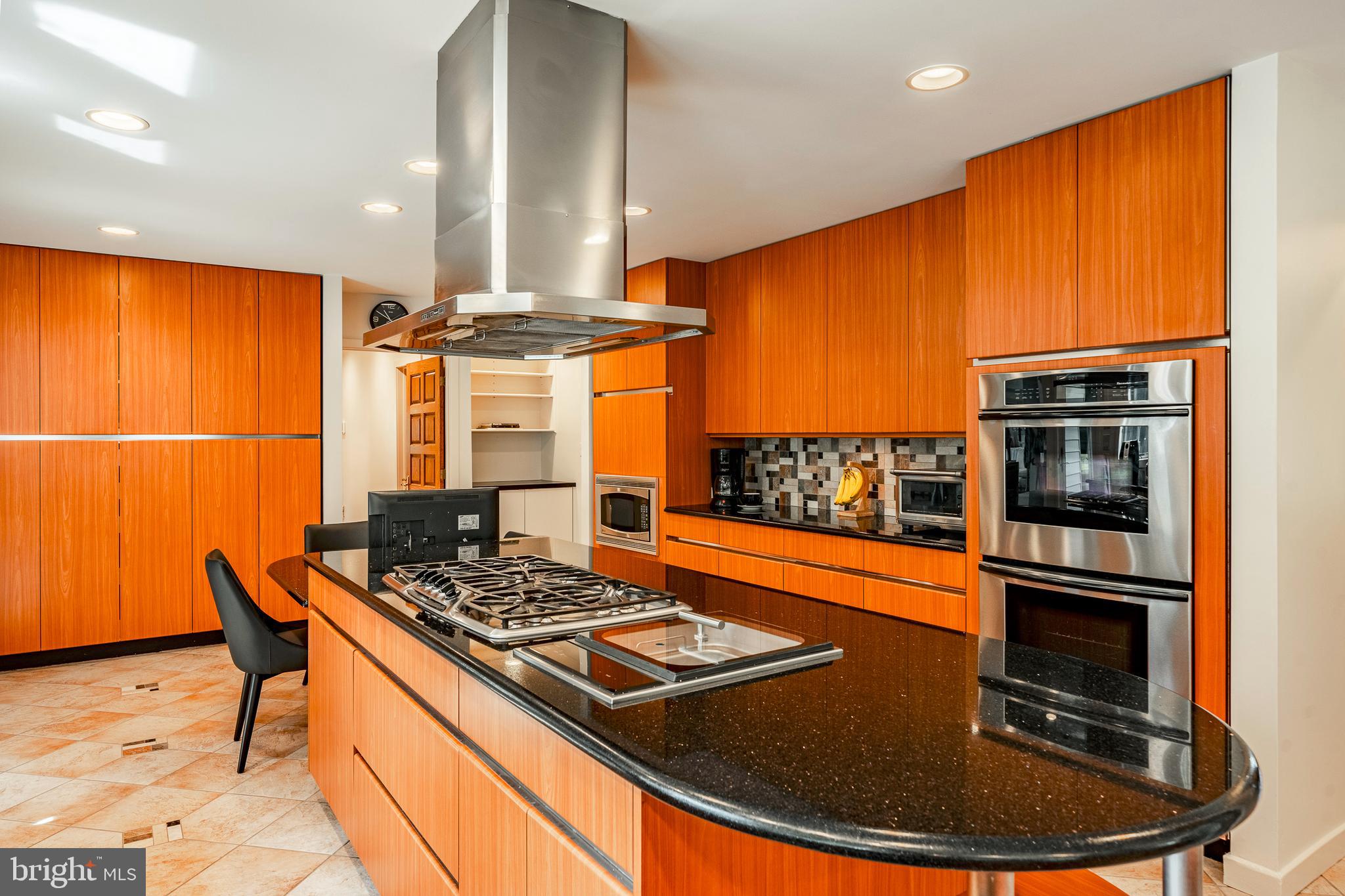 DOYLESTOWN - Residential