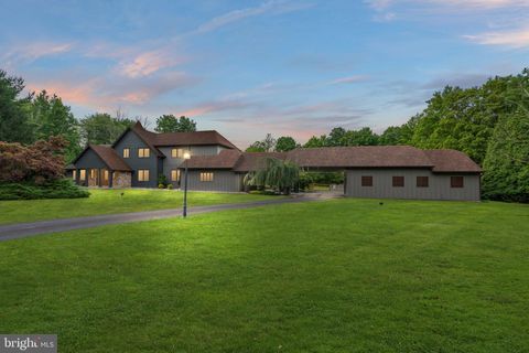 125 EDISON FURLONG ROAD DOYLESTOWN PA 18901