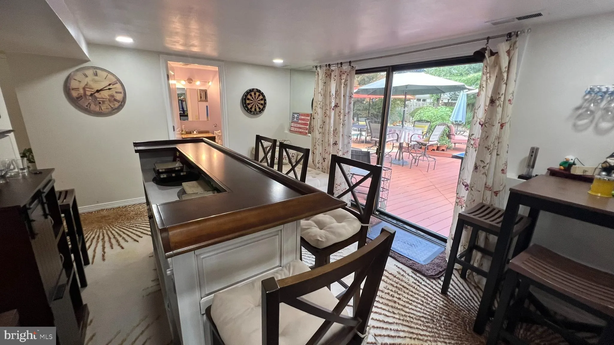 Stratford, New Jersey 08084, United States, 4 Bedrooms Bedrooms, ,2 BathroomsBathrooms,Residential,Active,201040