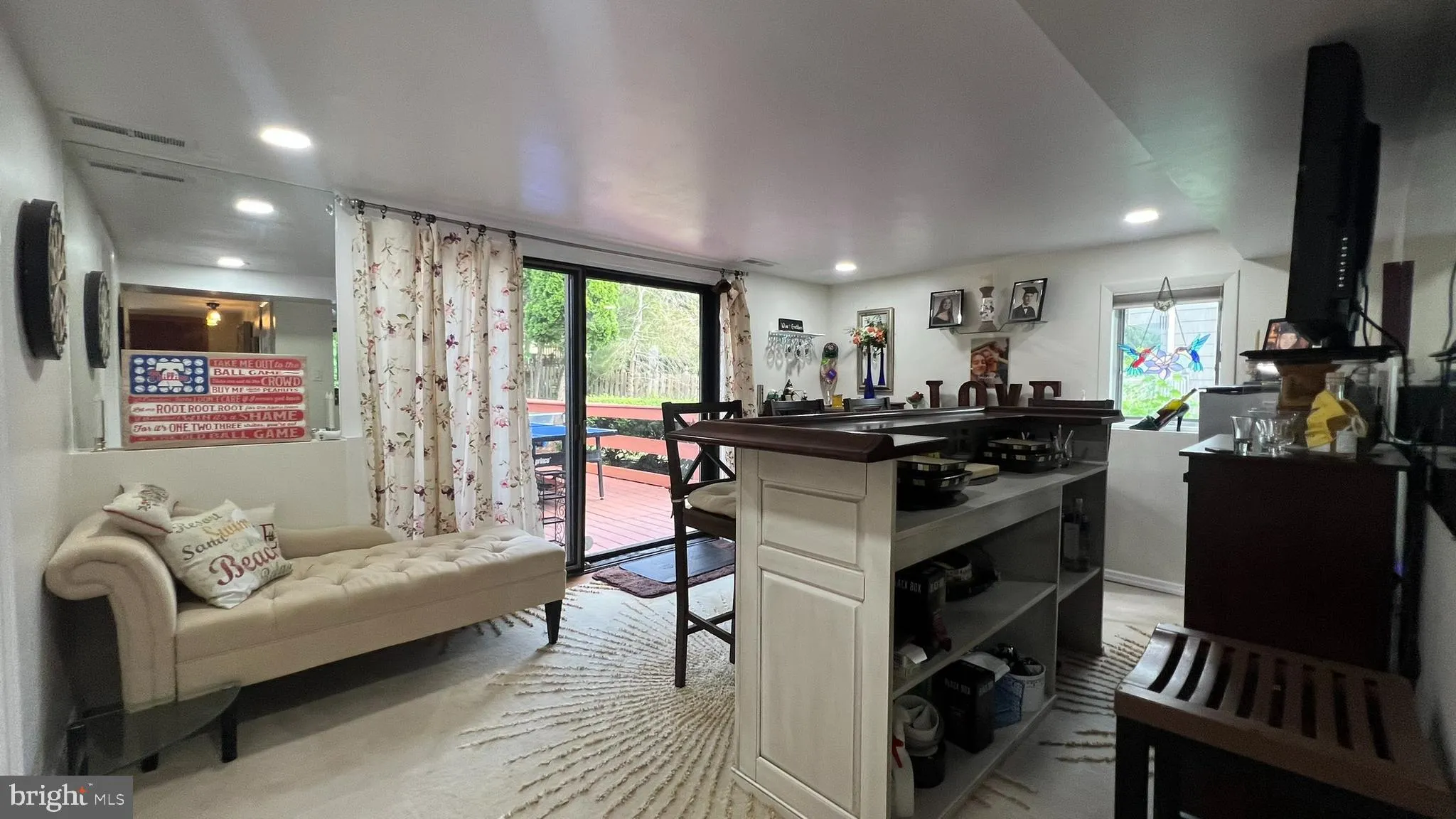 Stratford, New Jersey 08084, United States, 4 Bedrooms Bedrooms, ,2 BathroomsBathrooms,Residential,Active,201040