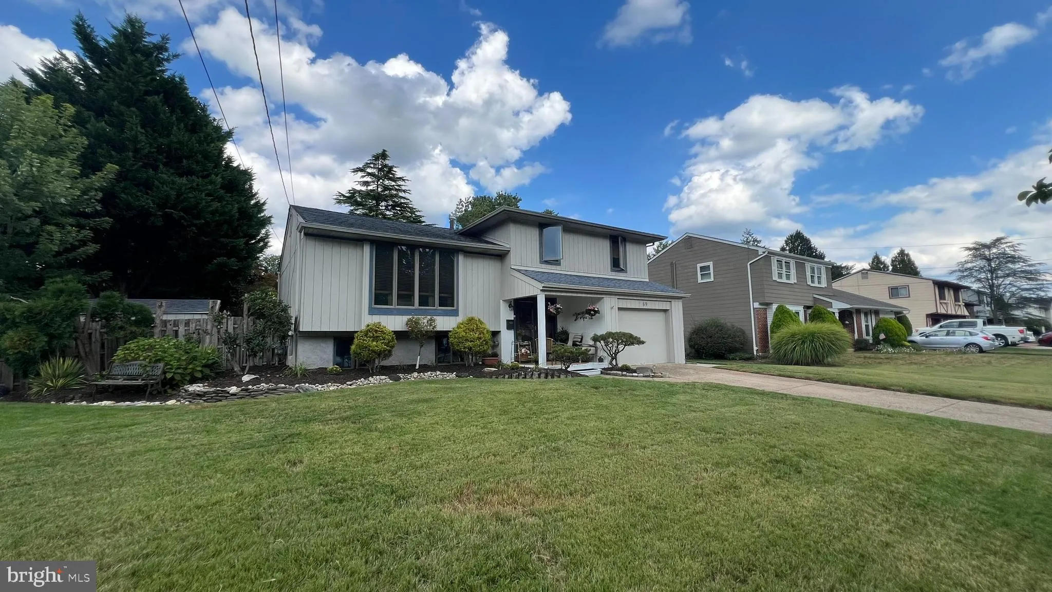 Stratford, New Jersey 08084, United States, 4 Bedrooms Bedrooms, ,2 BathroomsBathrooms,Residential,Active,201040