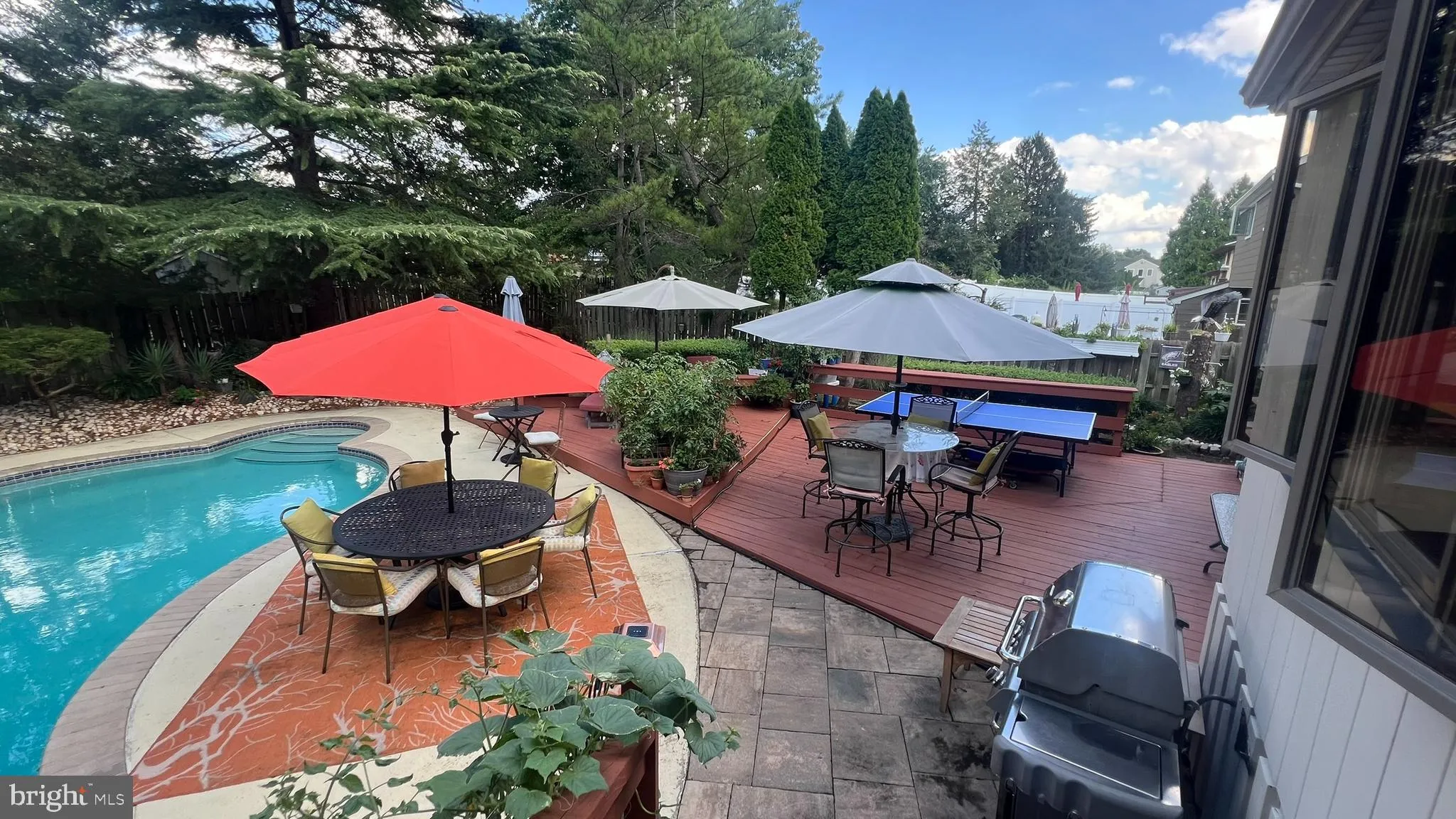 Stratford, New Jersey 08084, United States, 4 Bedrooms Bedrooms, ,2 BathroomsBathrooms,Residential,Active,201040