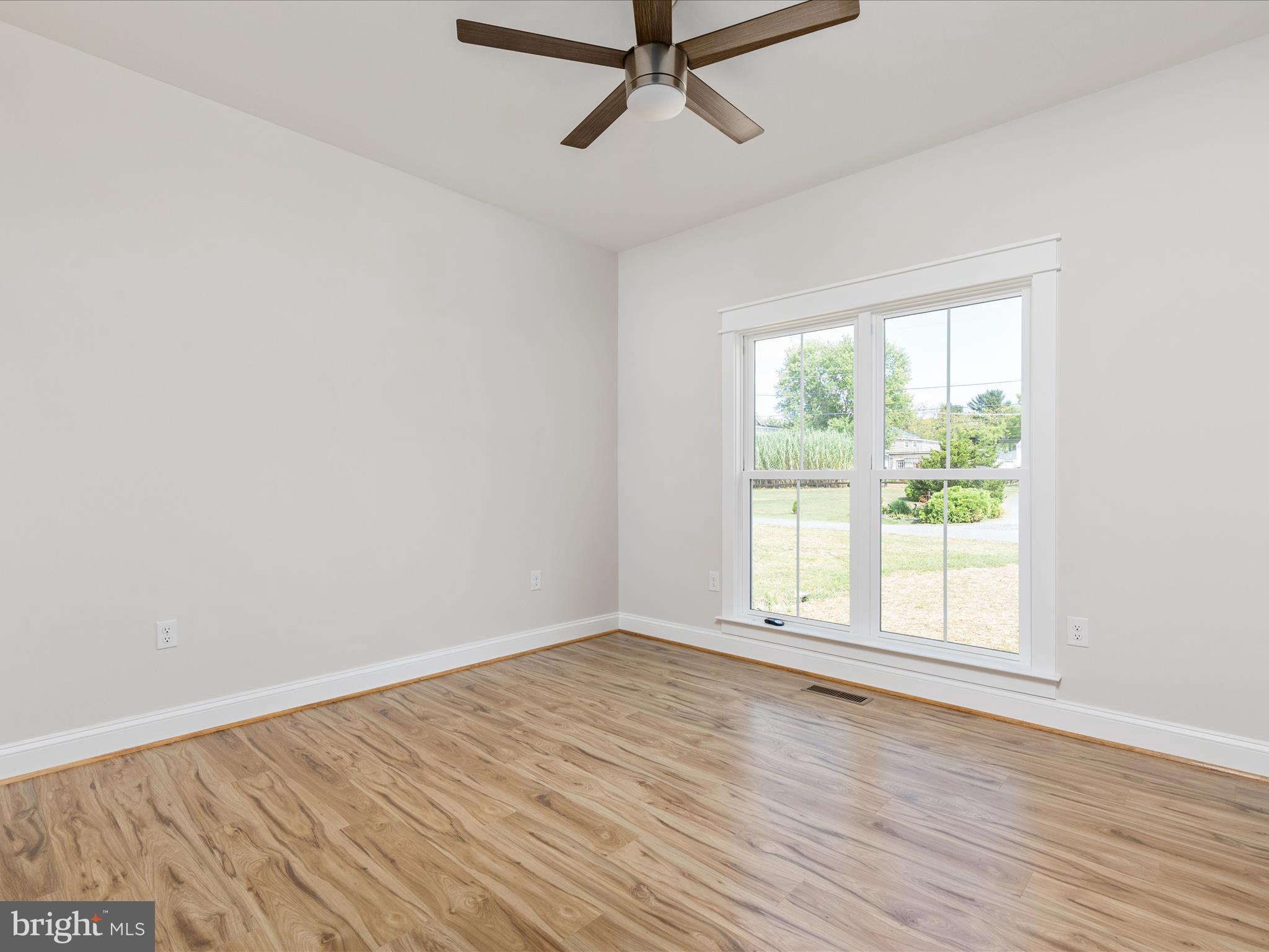 DAVIS STRASBURG - Residential