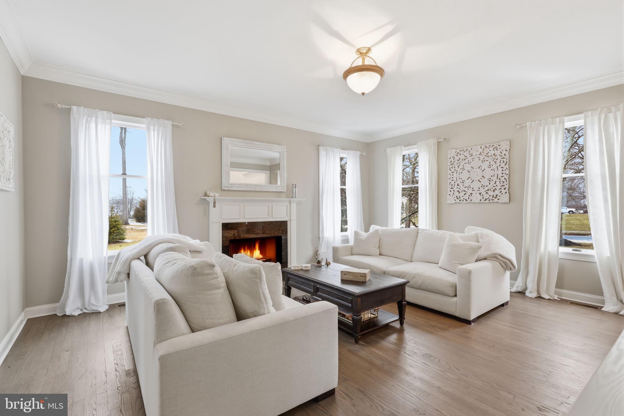 OAKLEIGH FARM - Residential