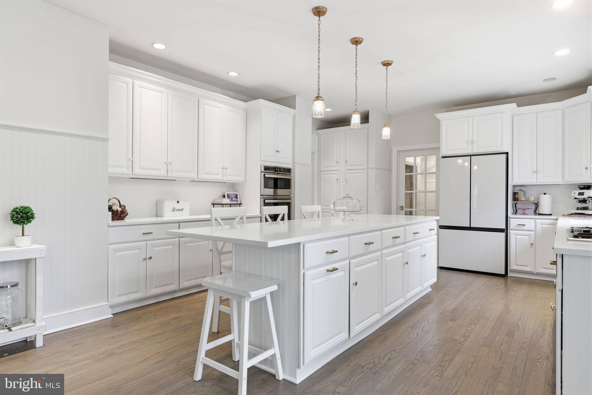 OAKLEIGH FARM - Residential