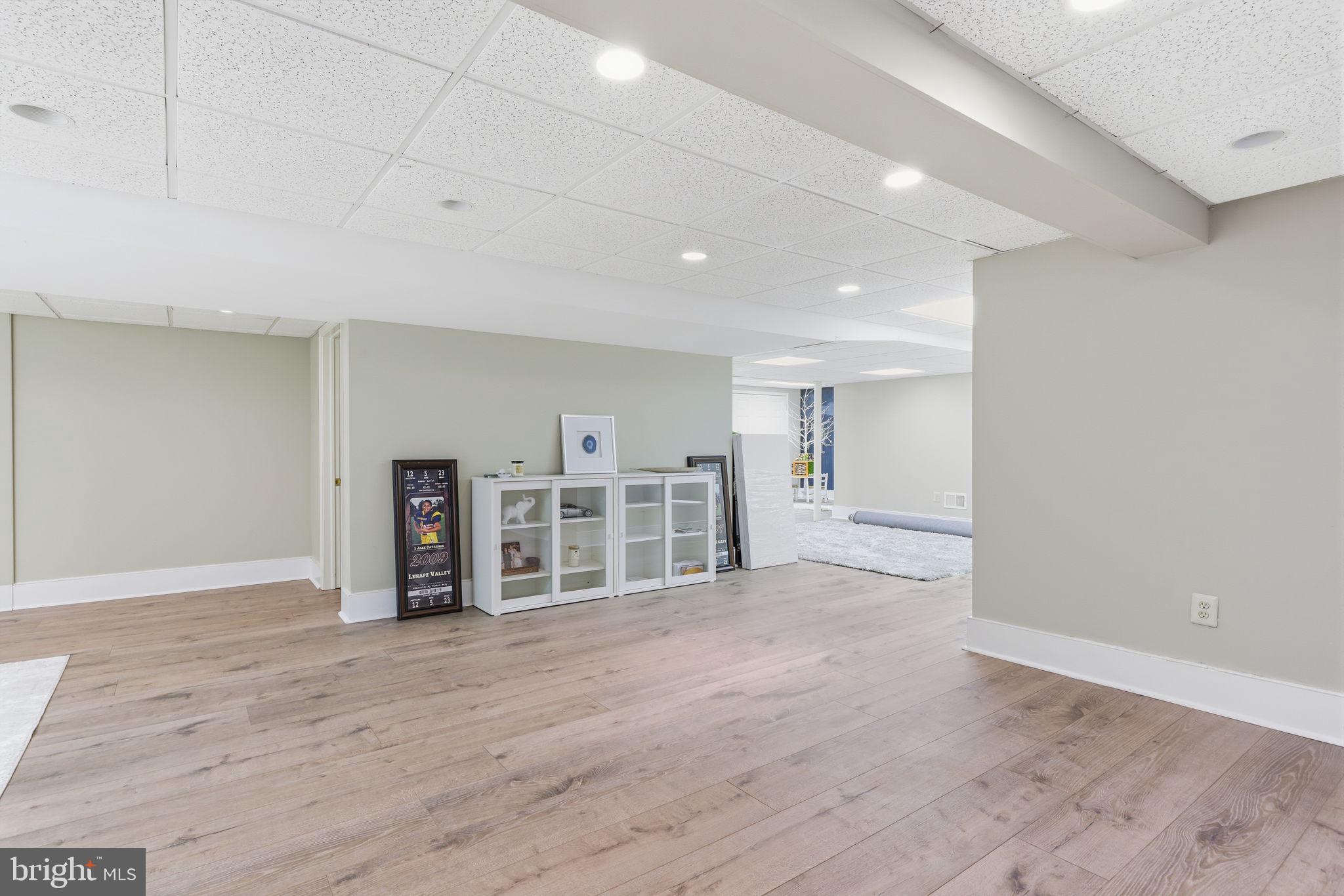 OAKLEIGH FARM - Residential