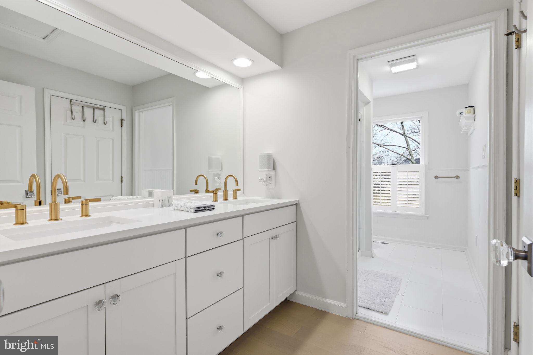 OAKLEIGH FARM - Residential