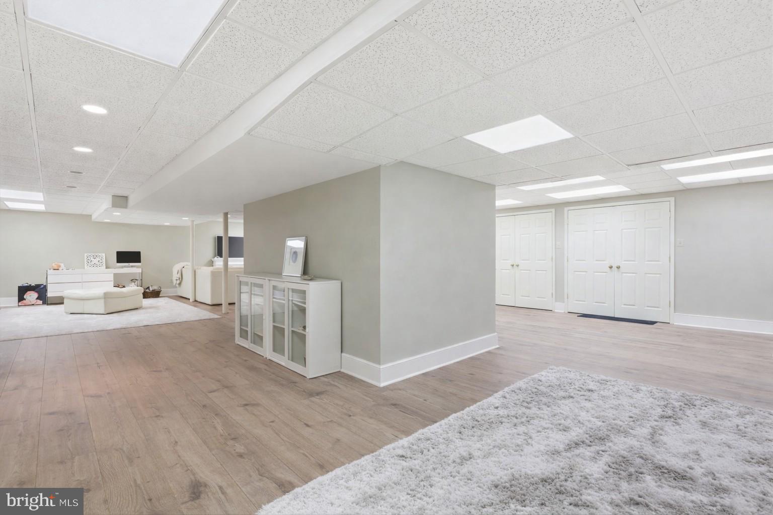 OAKLEIGH FARM - Residential