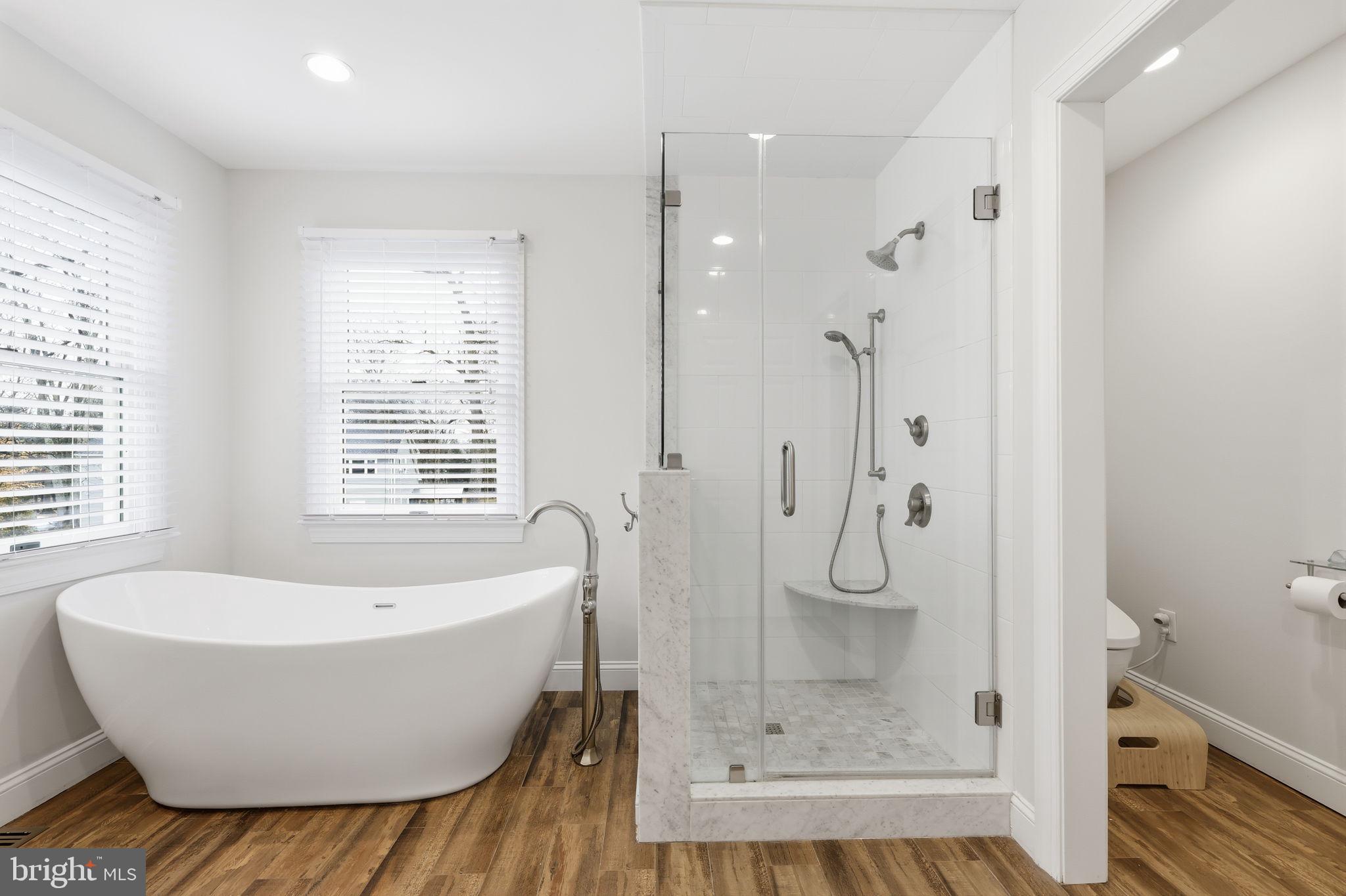 OAKLEIGH FARM - Residential