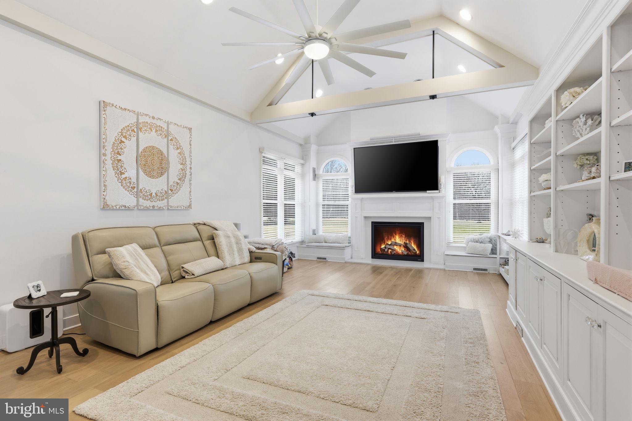 OAKLEIGH FARM - Residential