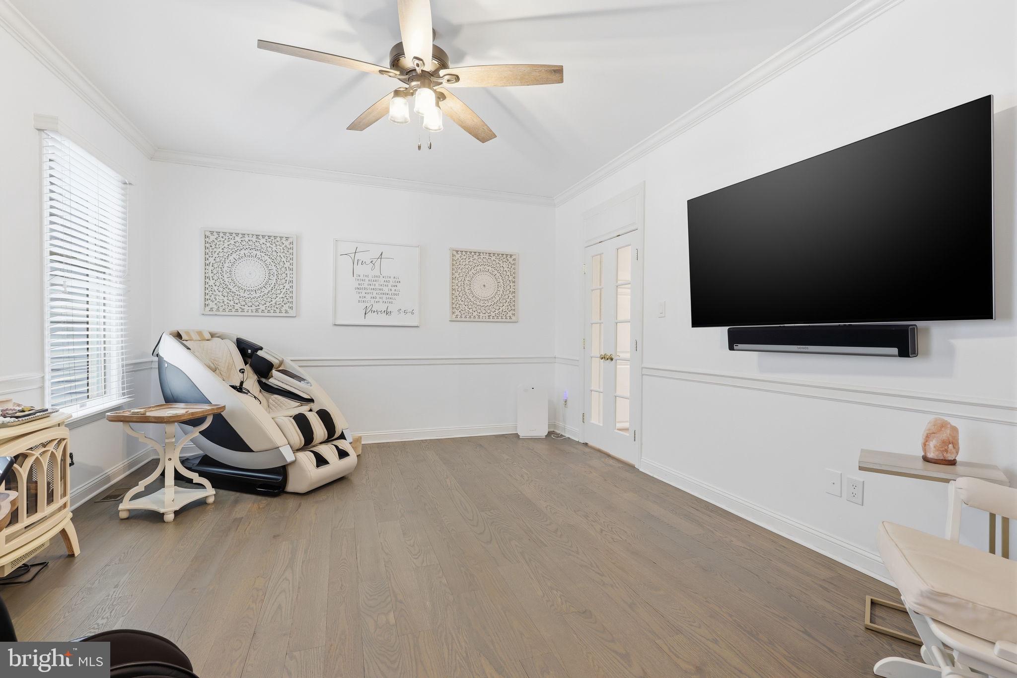 OAKLEIGH FARM - Residential