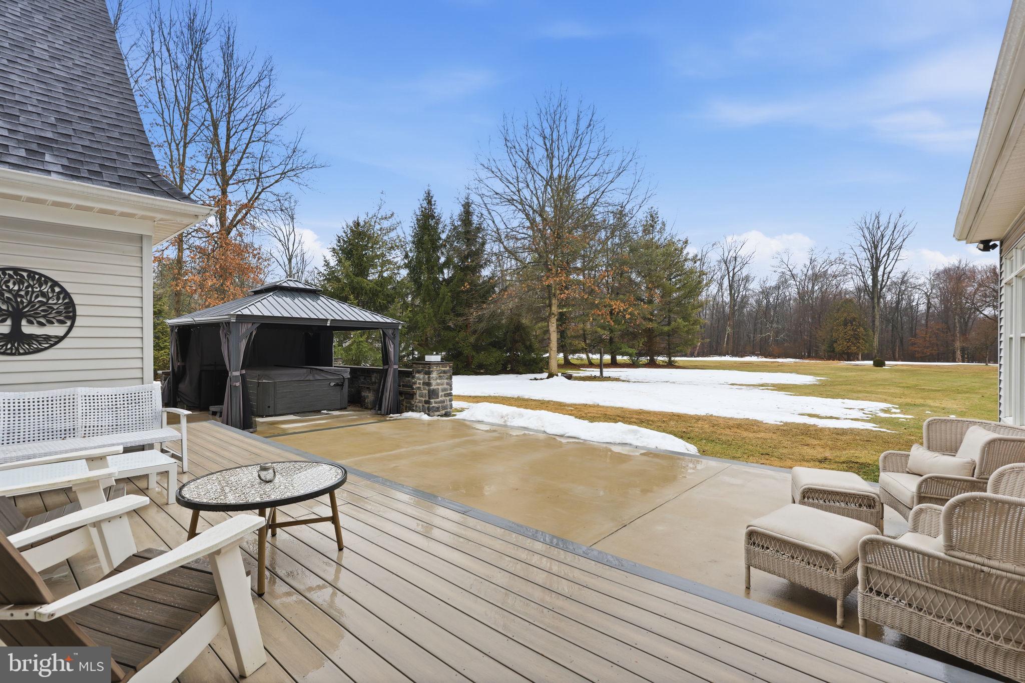 OAKLEIGH FARM - Residential