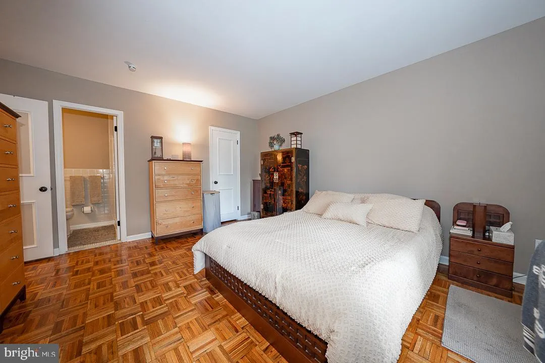 Bryn Mawr, Pennsylvania 19010, United States, 2 Bedrooms Bedrooms, ,2 BathroomsBathrooms,Residential,Pending,200277