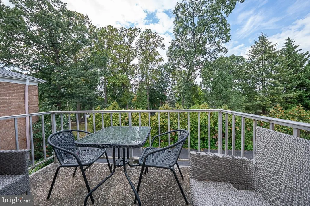 Bryn Mawr, Pennsylvania 19010, United States, 2 Bedrooms Bedrooms, ,2 BathroomsBathrooms,Residential,Pending,200277