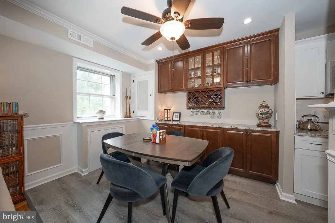 Bryn Mawr, Pennsylvania 19010, United States, 2 Bedrooms Bedrooms, ,2 BathroomsBathrooms,Residential,Pending,200277