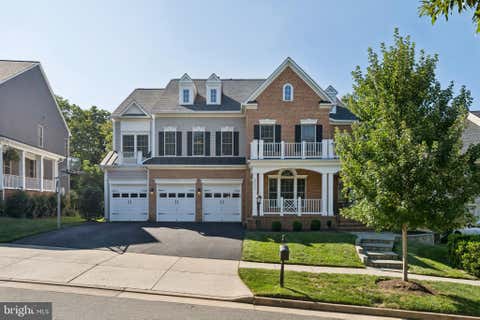 Photo of 19131 Stream Crossing Court, LEESBURG, VA 20176 (MLS # VALO2128402)