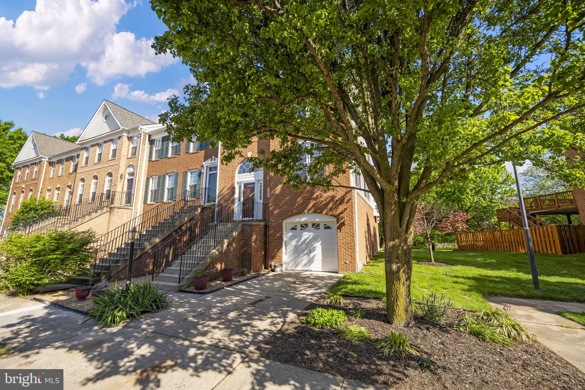 FARMWELL HUNT - Residential