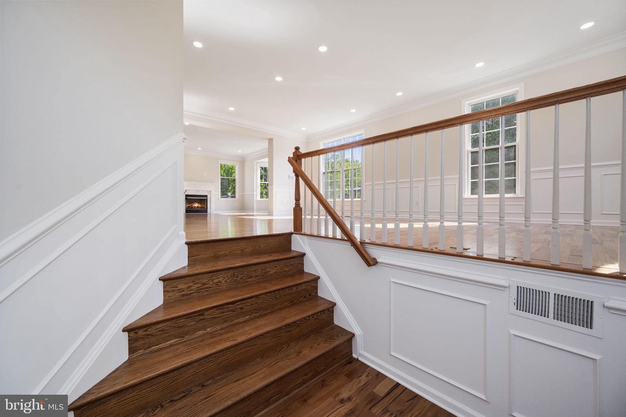 FARMWELL HUNT - Residential