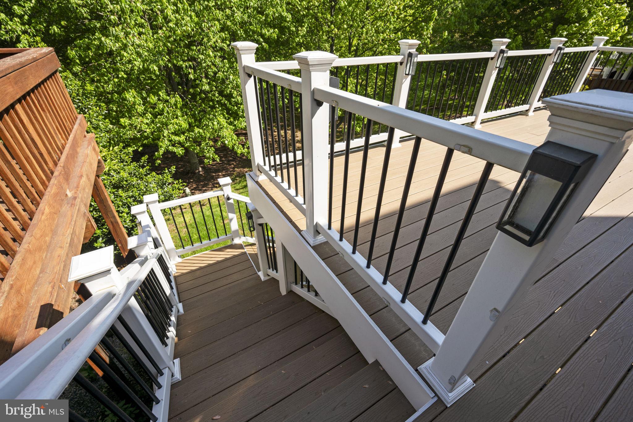 FARMWELL HUNT - Residential