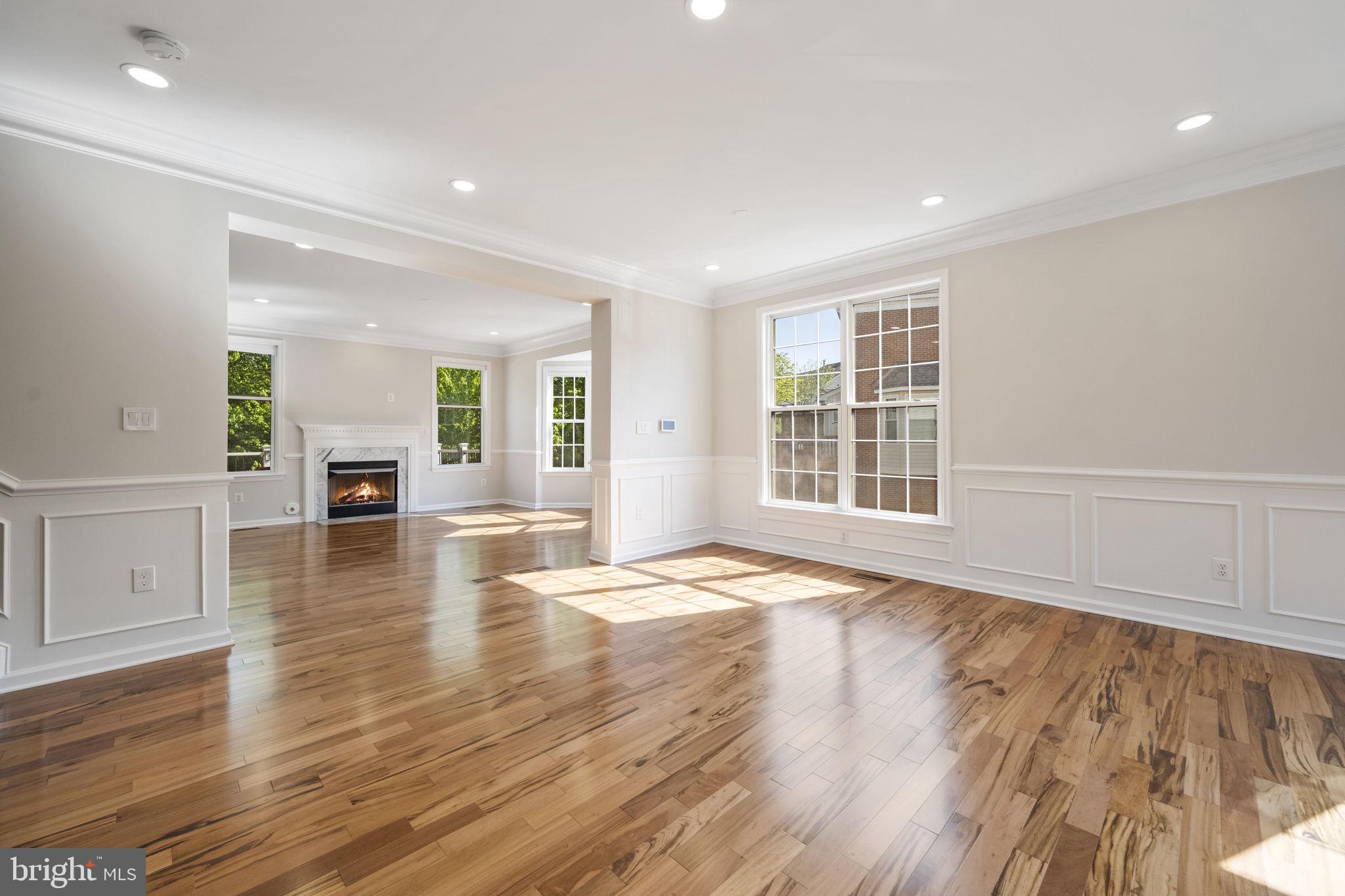 FARMWELL HUNT - Residential