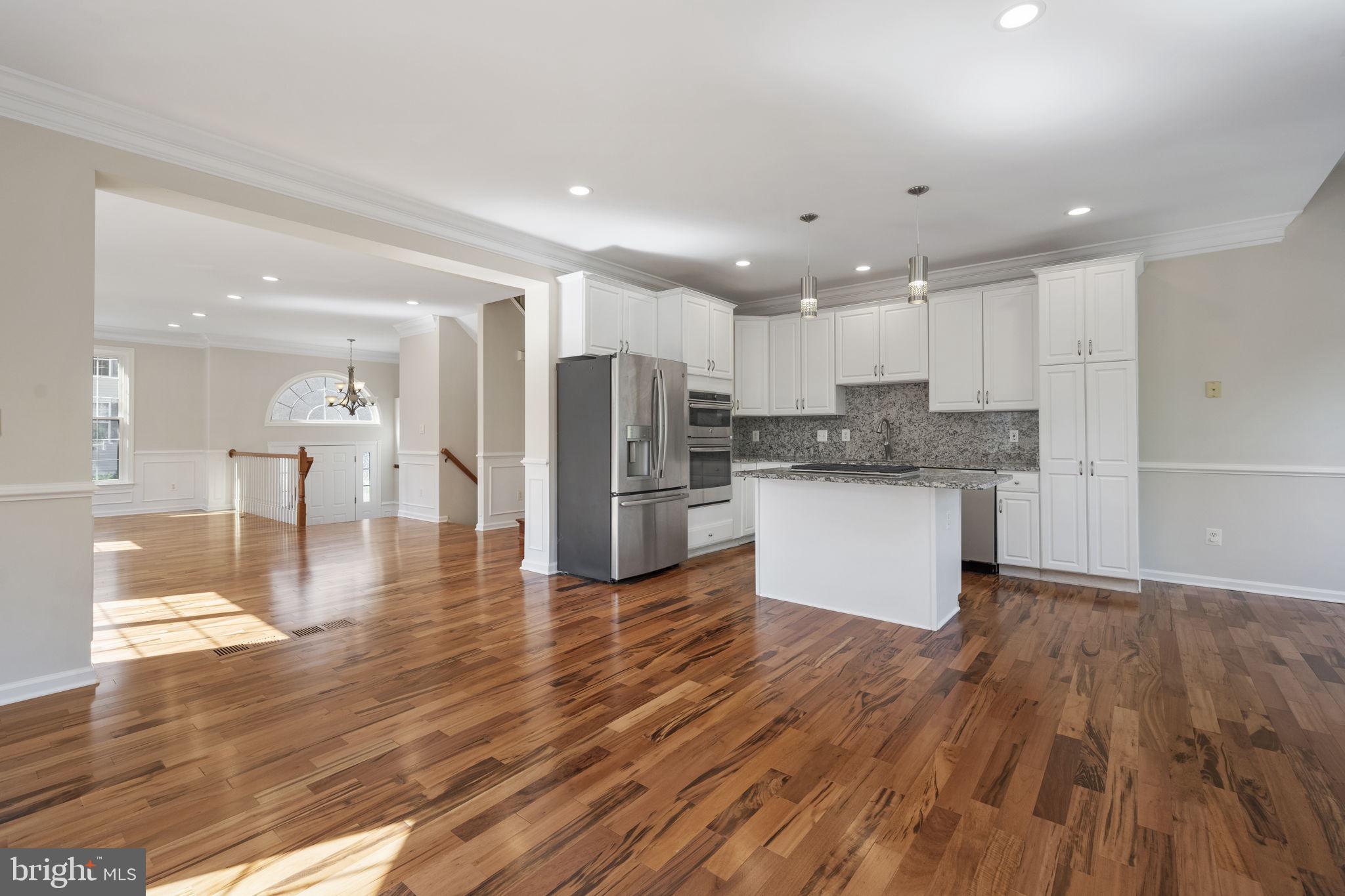 FARMWELL HUNT - Residential