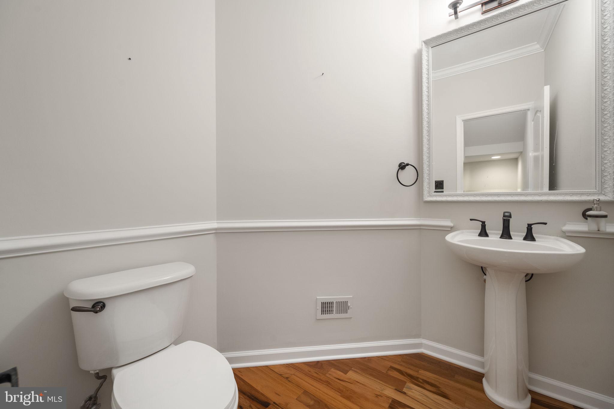 FARMWELL HUNT - Residential