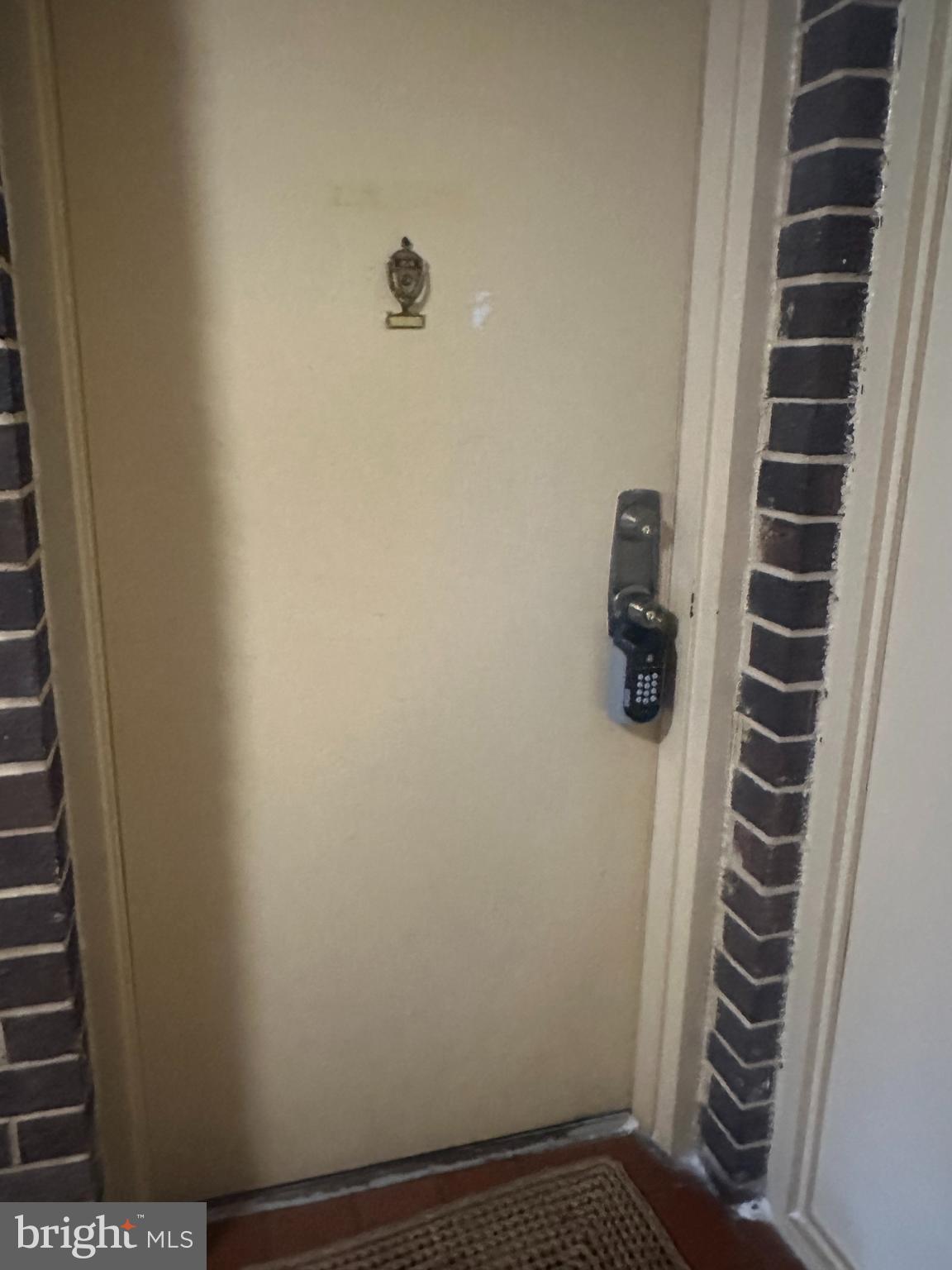 10206 PRINCE PLACE 4-204
