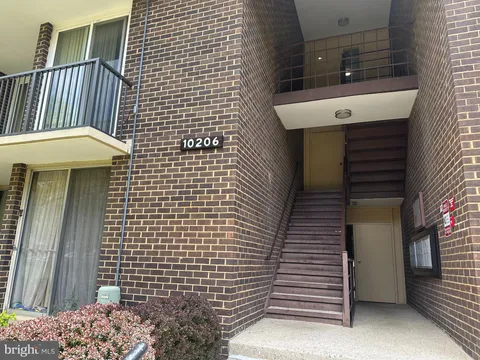 10206 Prince Place Unit 4-204, Upper Marlboro, MD MLS: MDPG2148724