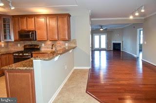 VILLAGES AT BROADLANDS CONDO - Residential Lease