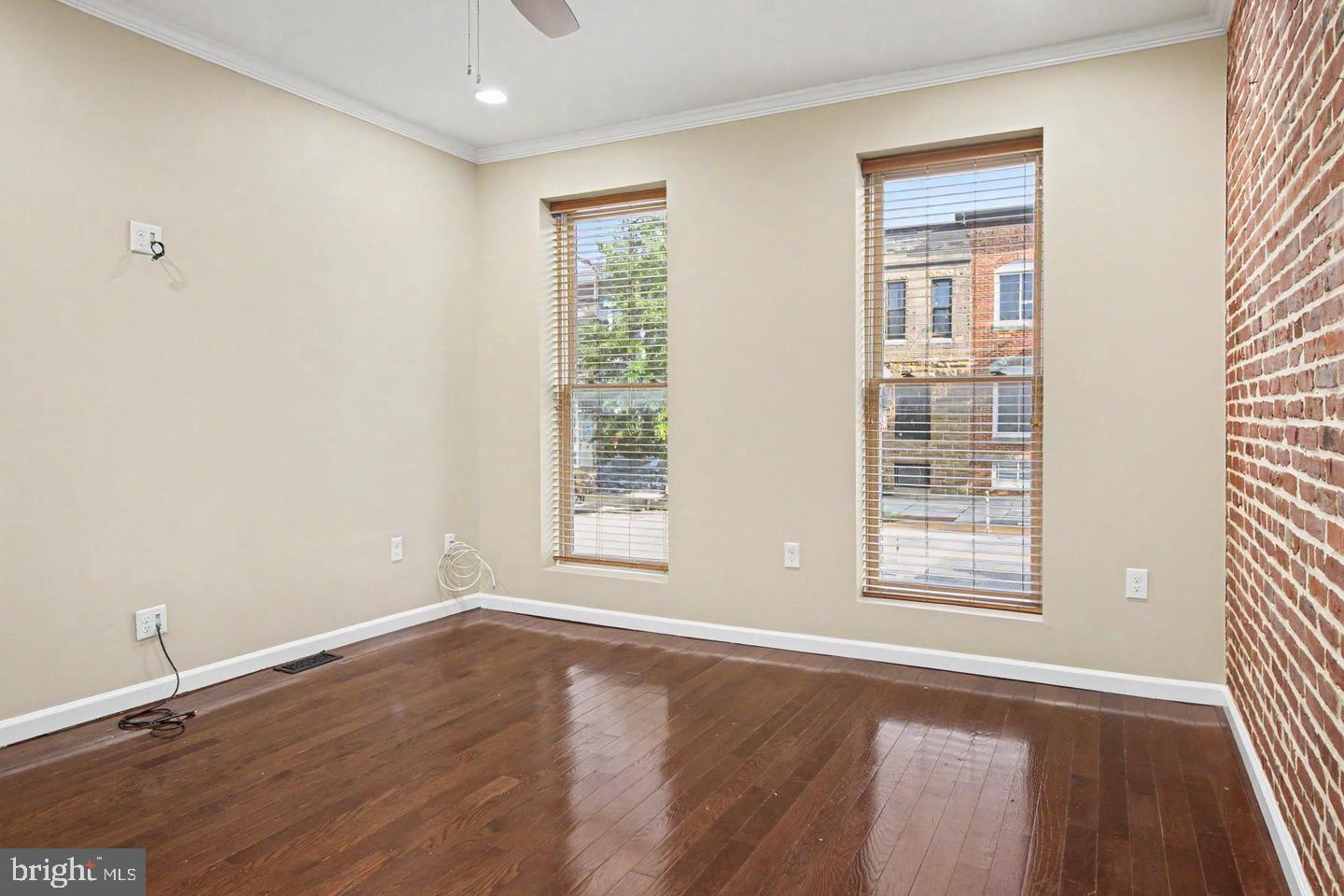 1 S EAST AVENUE