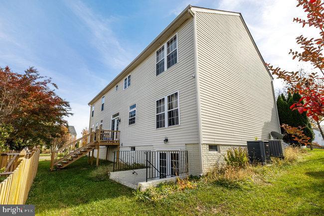 NEW TOWN MEADOWS - Residential