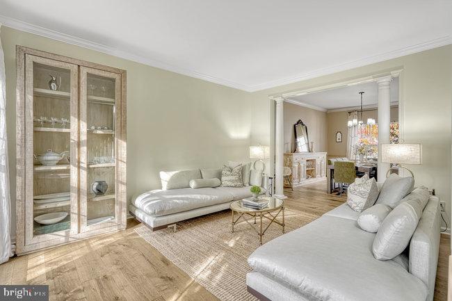 NEW TOWN MEADOWS - Residential