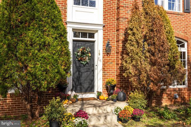 NEW TOWN MEADOWS - Residential