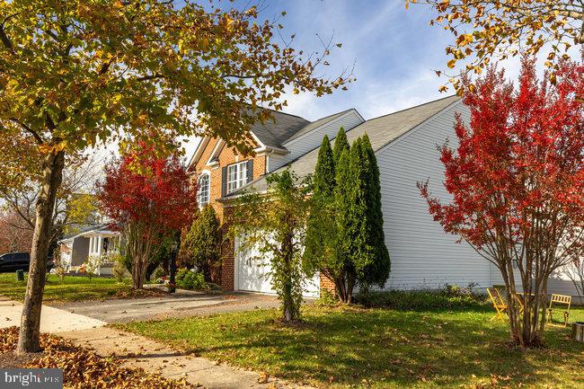 NEW TOWN MEADOWS - Residential