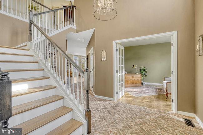 NEW TOWN MEADOWS - Residential