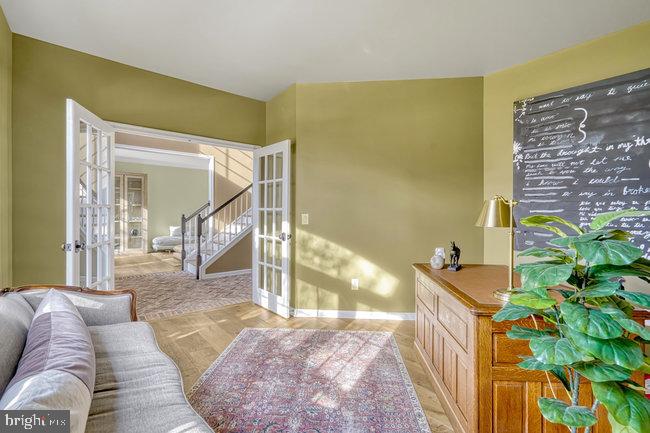 NEW TOWN MEADOWS - Residential