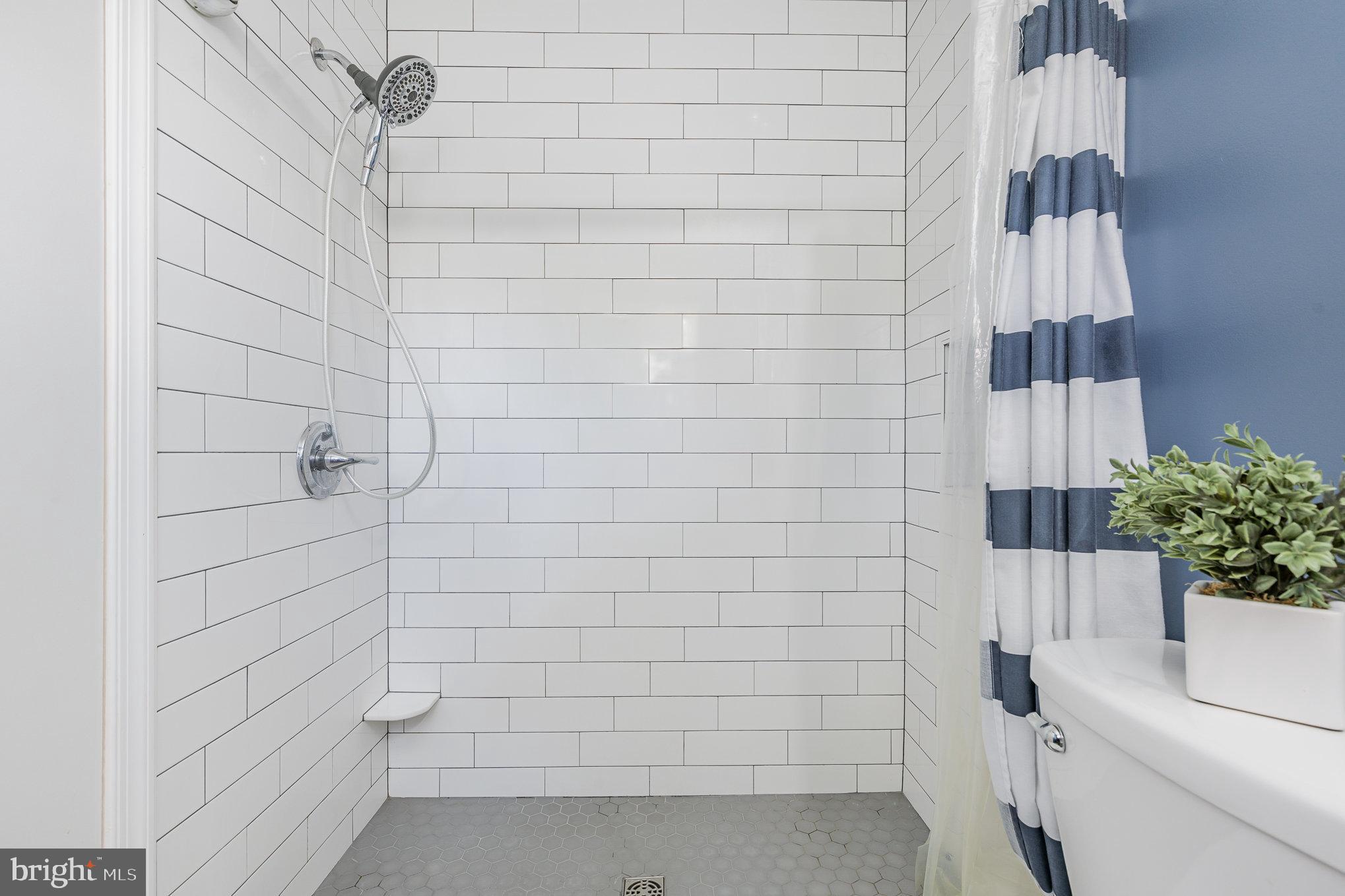 MONTCLAIR - Residential