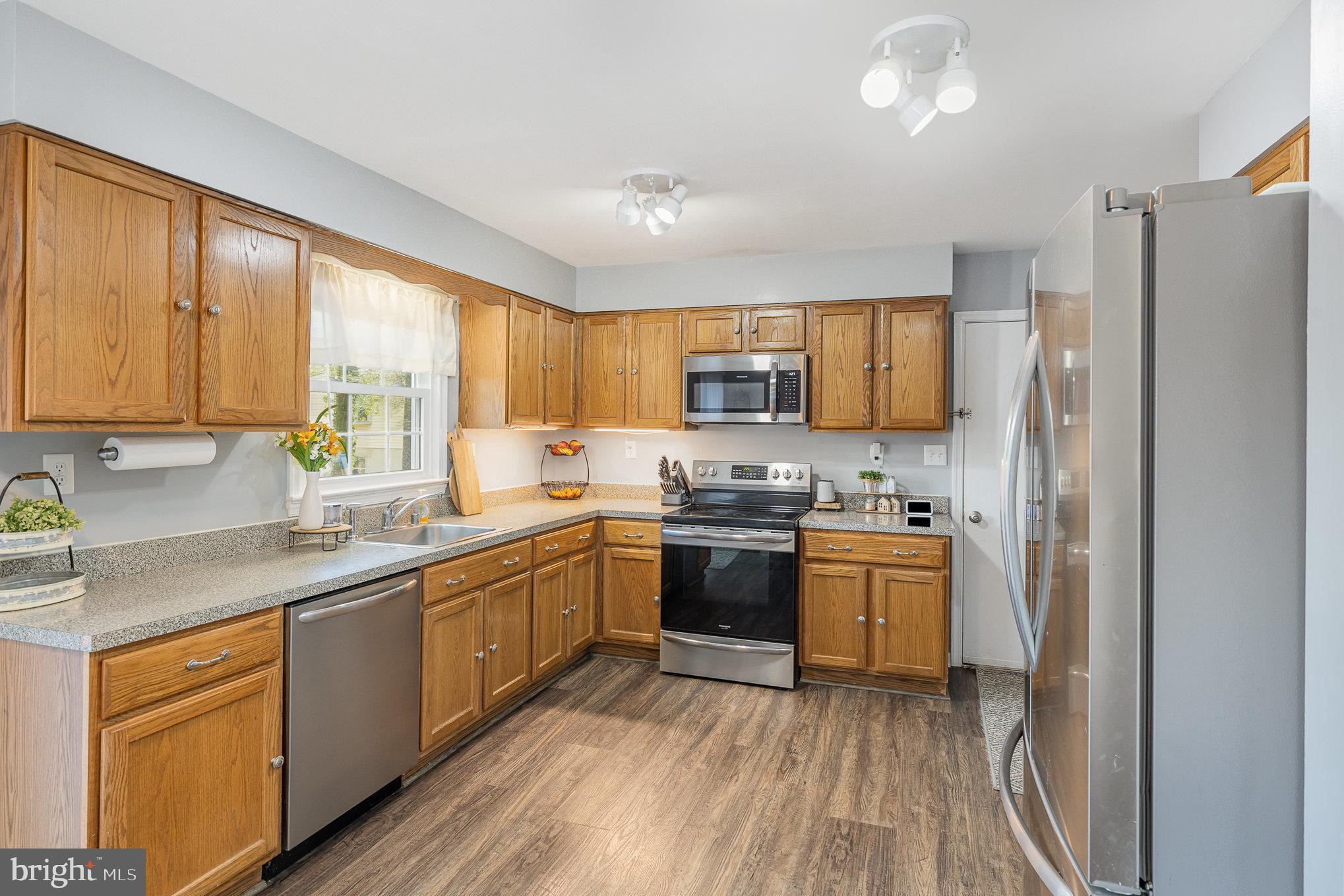 MONTCLAIR - Residential