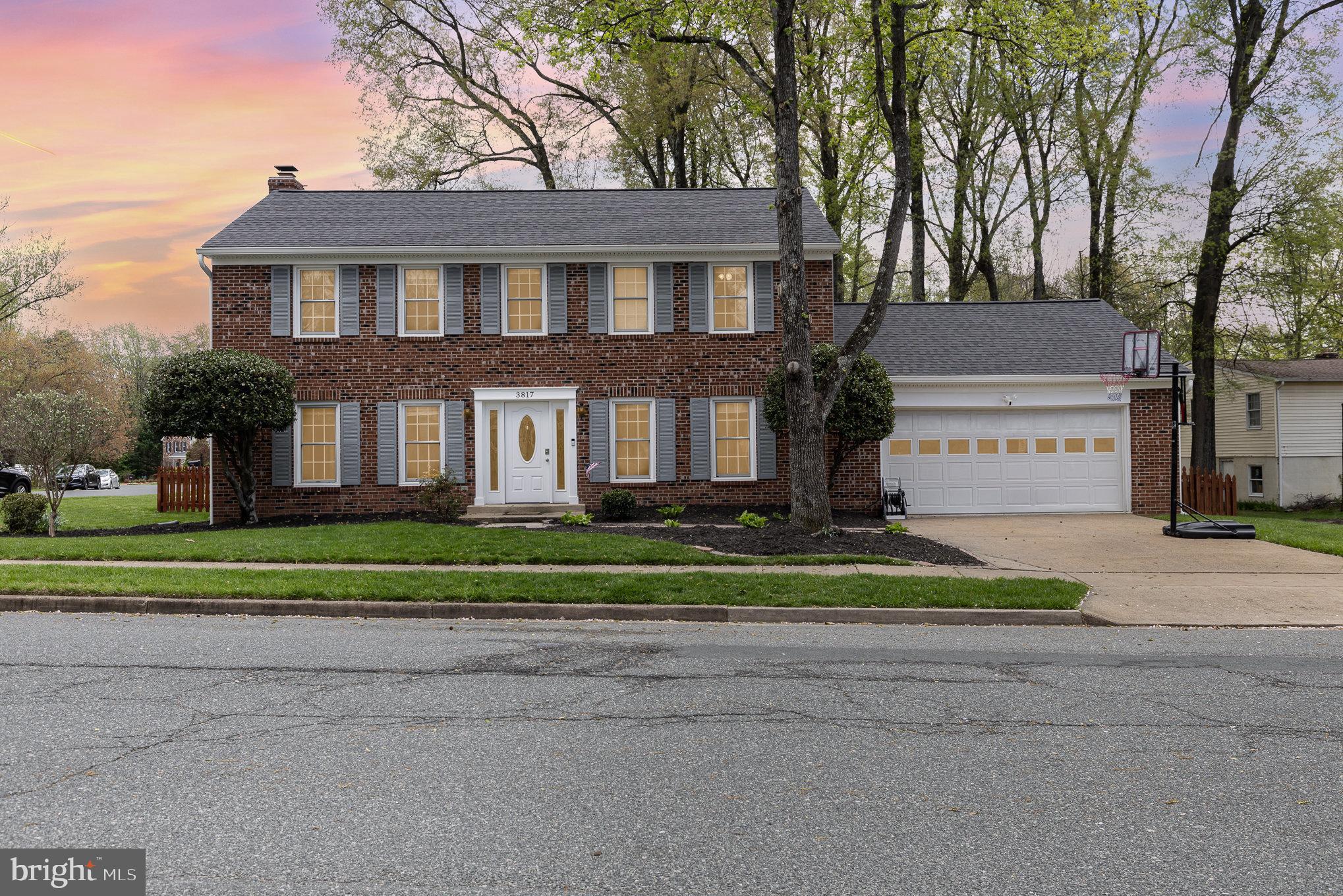 MONTCLAIR - Residential