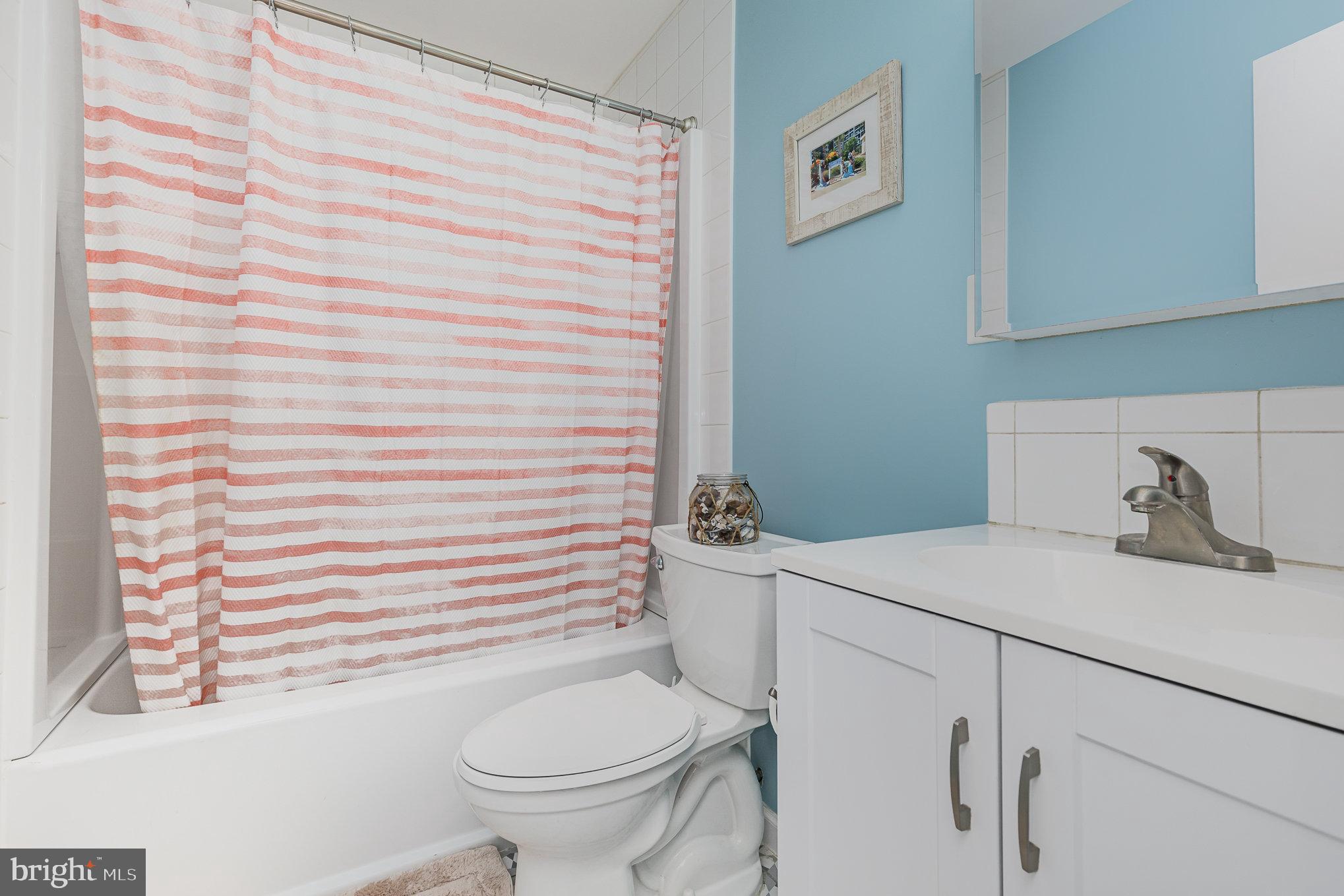 MONTCLAIR - Residential